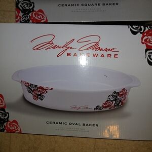 Marilyn Monroe Ceramic Oval Baker - Red, Black, White